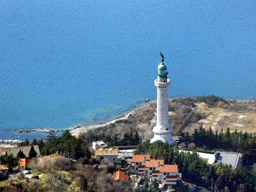 Il faro della Vittoria a Trieste